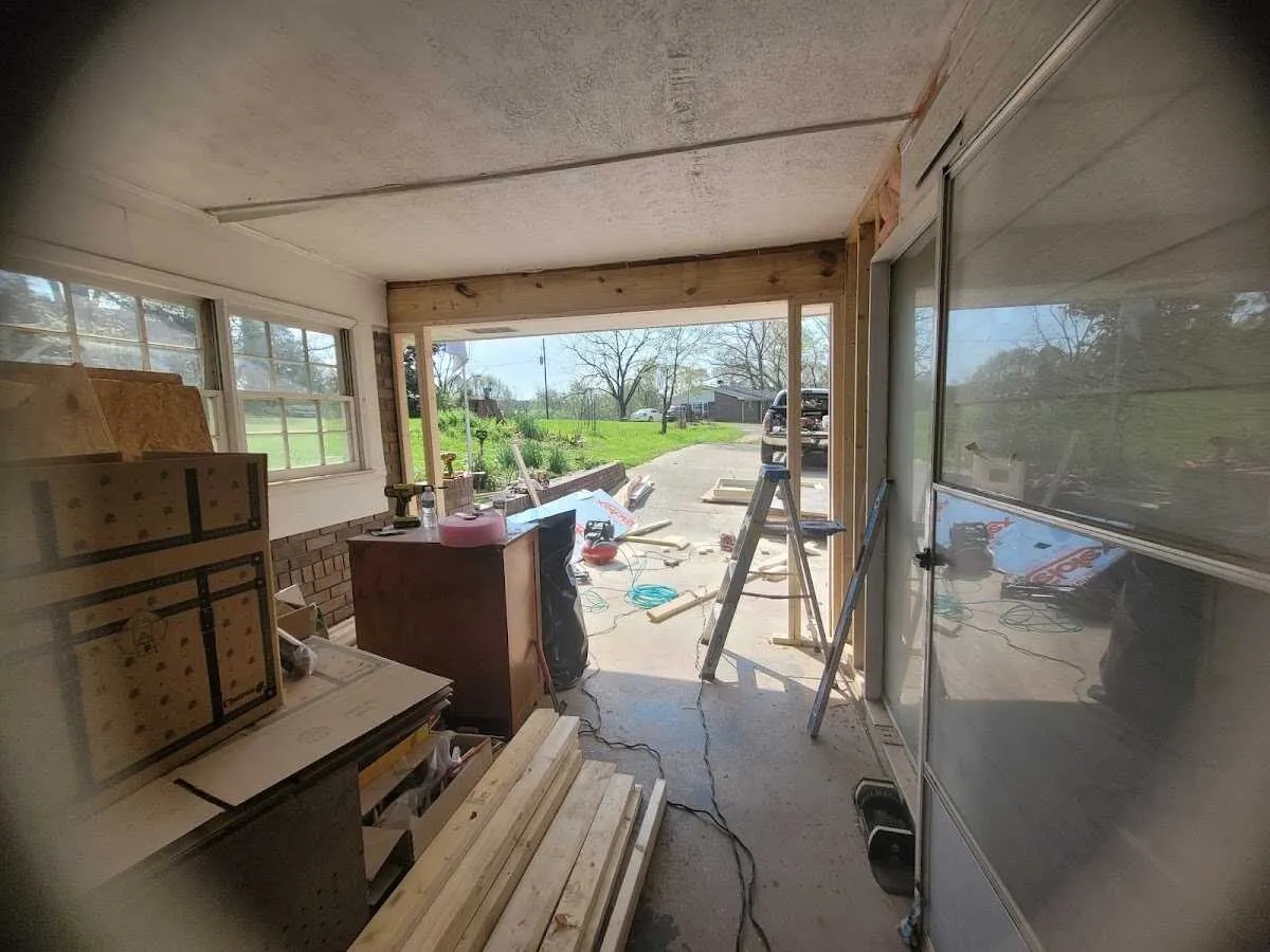 Air movers and dehumidifier for Water Mitigation Services in Wisconsin Rapids